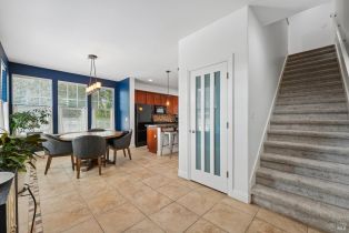 Condominium,  Windsor road, Windsor, CA 95492 - 6