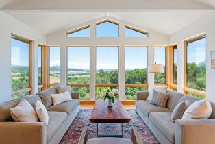 Single Family Residence,  Mountain View Ranch road, Healdsburg, CA 95448 - 5