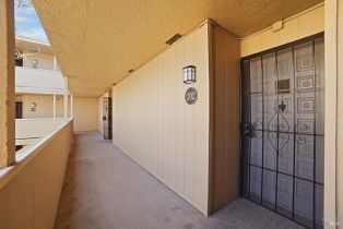 Condominium, Townview avenue, Santa Rosa, CA 95405 - 3