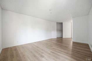 Condominium, Townview avenue, Santa Rosa, CA 95405 - 20