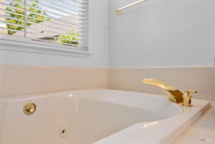 Single Family Residence, Vintage court, Petaluma, CA 94954 - 31