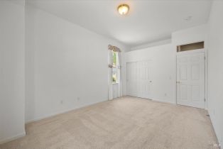 Single Family Residence, Vintage court, Petaluma, CA 94954 - 12