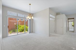 Single Family Residence, Vintage court, Petaluma, CA 94954 - 10