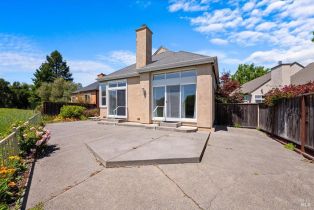 Single Family Residence, Vintage court, Petaluma, CA 94954 - 37