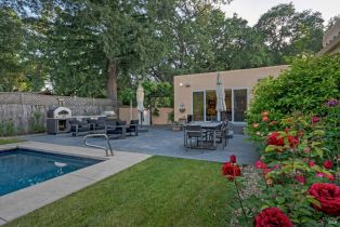 Single Family Residence,  Country Club lane, Sonoma, CA 95476 - 22