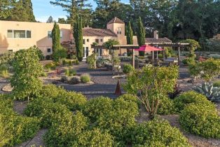 Single Family Residence,  Country Club lane, Sonoma, CA 95476 - 2
