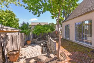 Single Family Residence, Lloyd court, Napa, CA 94558 - 31