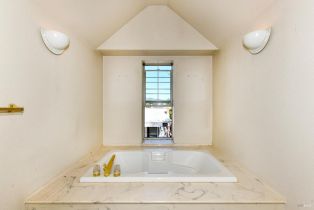 Single Family Residence, Lloyd court, Napa, CA 94558 - 21