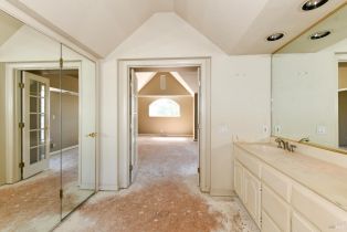 Single Family Residence, Lloyd court, Napa, CA 94558 - 12