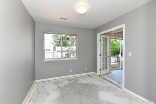 Single Family Residence, Lloyd court, Napa, CA 94558 - 28