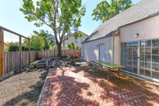 Single Family Residence, Lloyd court, Napa, CA 94558 - 33