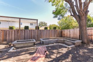 Single Family Residence, Lloyd court, Napa, CA 94558 - 34