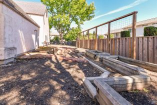 Single Family Residence, Lloyd court, Napa, CA 94558 - 36
