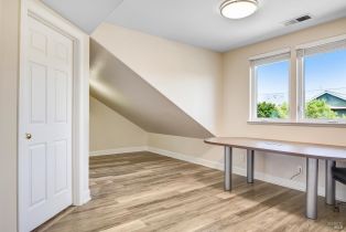 Single Family Residence,  Starr circle, Windsor, CA 95492 - 22