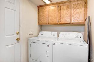 Single Family Residence,  Starr circle, Windsor, CA 95492 - 14