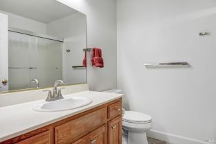 Single Family Residence,  Starr circle, Windsor, CA 95492 - 24