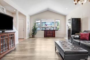 Single Family Residence,  Starr circle, Windsor, CA 95492 - 4