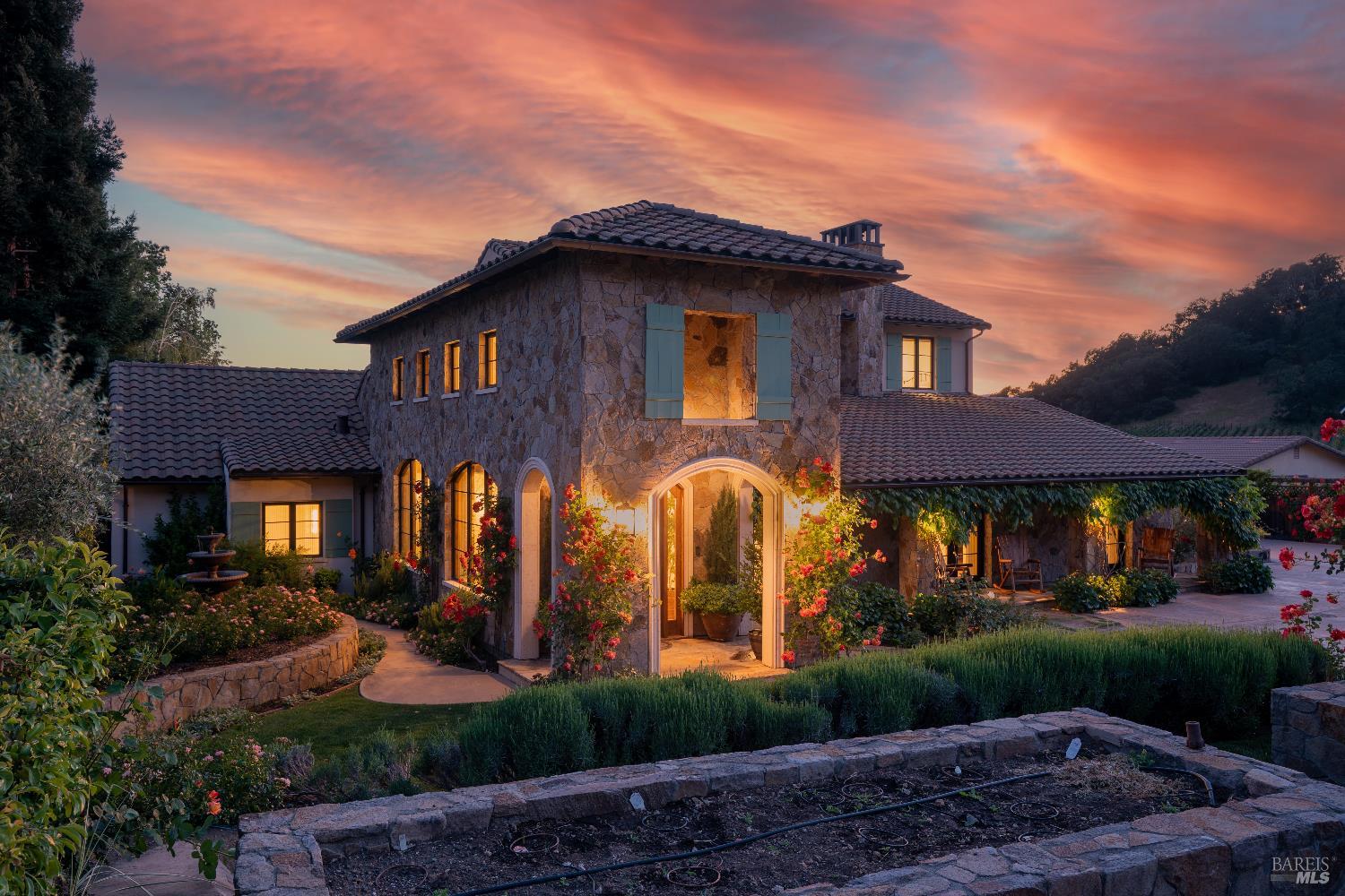 Single Family Residence, Silverado trail, Napa, CA 94558 - 1