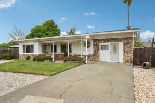 Single Family Residence, 14 Margo Ct, Napa, CA  Napa, CA 94558