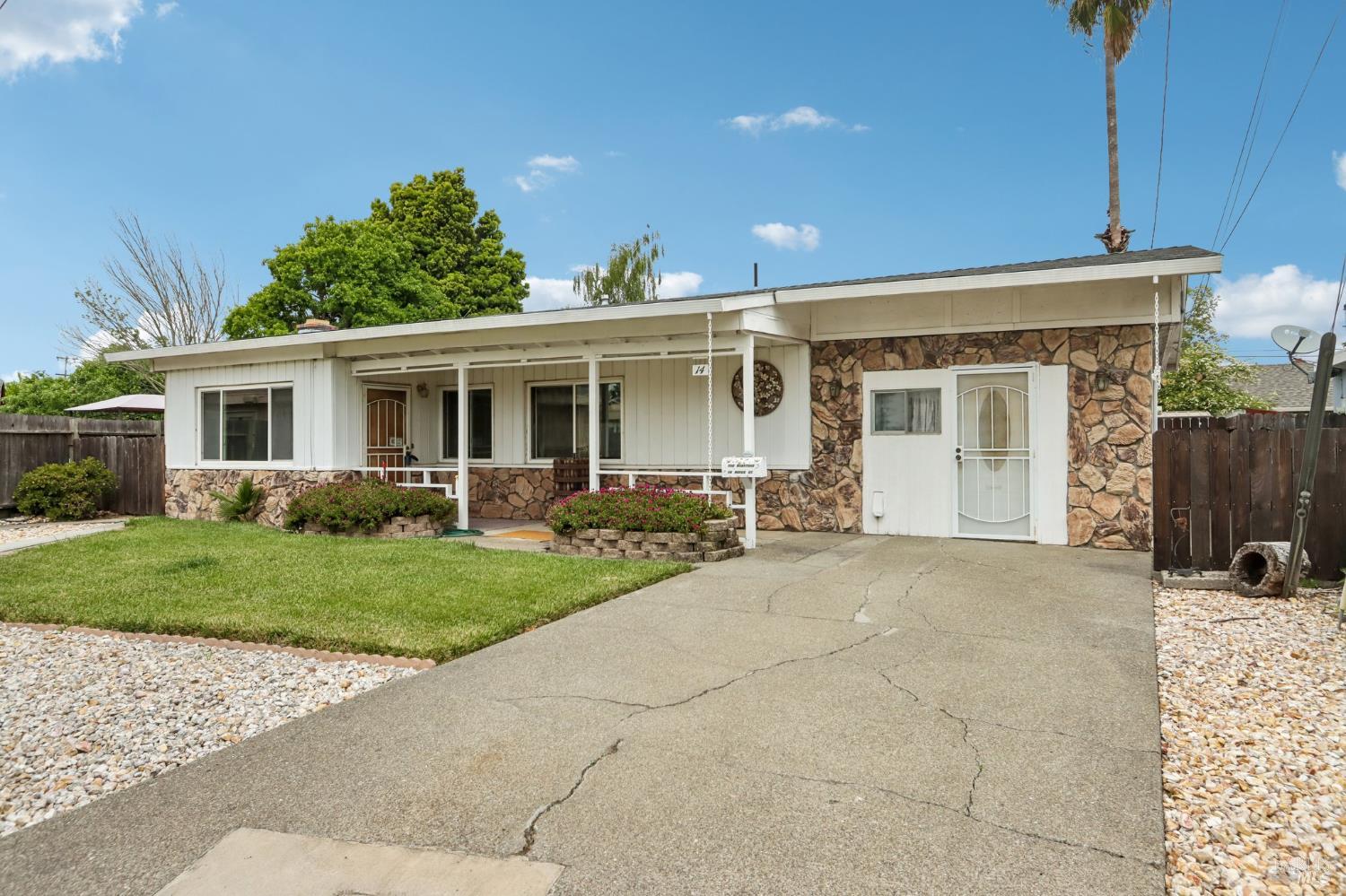 Single Family Residence, Margo court, Napa, CA 94558 - 1