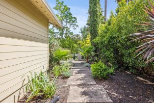 Single Family Residence,  Myrtledale road, Calistoga, CA 94515 - 27
