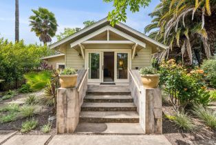 Single Family Residence,  Myrtledale road, Calistoga, CA 94515 - 4