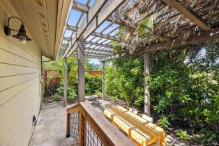 Single Family Residence,  Myrtledale road, Calistoga, CA 94515 - 38