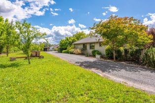 Single Family Residence,  Red Tail road, Healdsburg, CA 95448 - 44