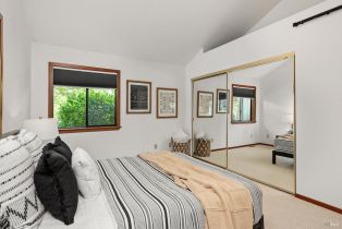 Single Family Residence,  Red Tail road, Healdsburg, CA 95448 - 26