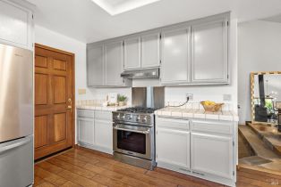 Single Family Residence,  Red Tail road, Healdsburg, CA 95448 - 16