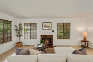 Single Family Residence, Tee drive, Healdsburg, CA 95448 - 4
