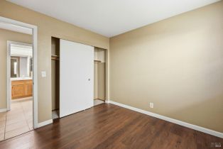 Single Family Residence,  Summer Rain drive, Windsor, CA 95492 - 42