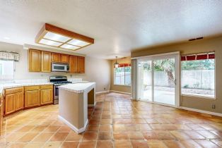 Single Family Residence,  Summer Rain drive, Windsor, CA 95492 - 3