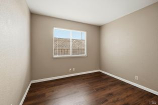 Single Family Residence,  Summer Rain drive, Windsor, CA 95492 - 40