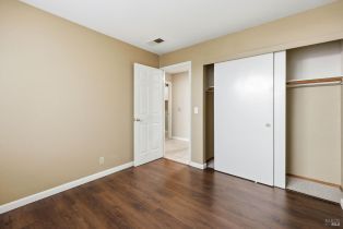 Single Family Residence,  Summer Rain drive, Windsor, CA 95492 - 41