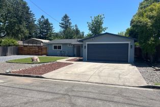 Single Family Residence, 832 Murray Dr, Glen Ellen, CA  Glen Ellen, CA 95442