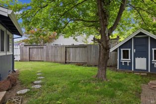 Single Family Residence, White Chapel court, Santa Rosa, CA 95401 - 15