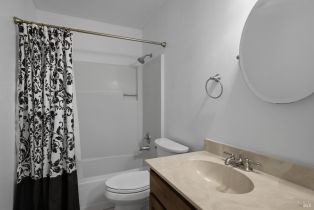 Single Family Residence, White Chapel court, Santa Rosa, CA 95401 - 43
