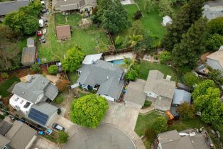 Single Family Residence, White Chapel court, Santa Rosa, CA 95401 - 45