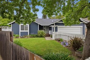 Single Family Residence, White Chapel court, Santa Rosa, CA 95401 - 3