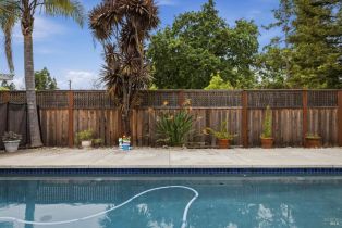 Single Family Residence, White Chapel court, Santa Rosa, CA 95401 - 14