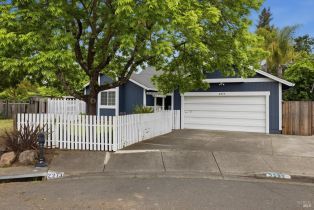 Single Family Residence, White Chapel court, Santa Rosa, CA 95401 - 2