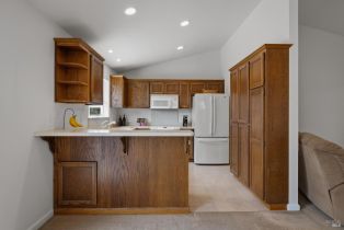 Single Family Residence, White Chapel court, Santa Rosa, CA 95401 - 23