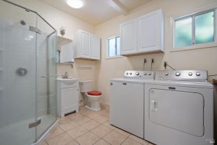 Single Family Residence,  Kay drive, Windsor, CA 95492 - 17