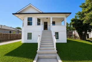 Single Family Residence, 587 Seymour St, Napa, CA  Napa, CA 94559