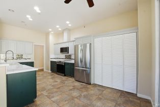 Single Family Residence, St Michael court, Cloverdale, CA 95425 - 10