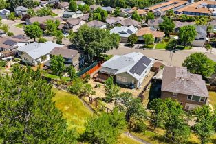 Single Family Residence, St Michael court, Cloverdale, CA 95425 - 45