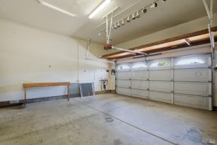 Single Family Residence, St Michael court, Cloverdale, CA 95425 - 37