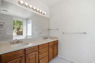 Single Family Residence, St Michael court, Cloverdale, CA 95425 - 34