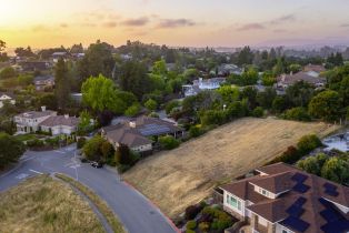 Land, 440 Rebecca Dr, Petaluma, CA  Petaluma, CA 94952